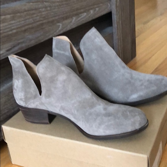 Lucky brand booties - Picture 2 of 4